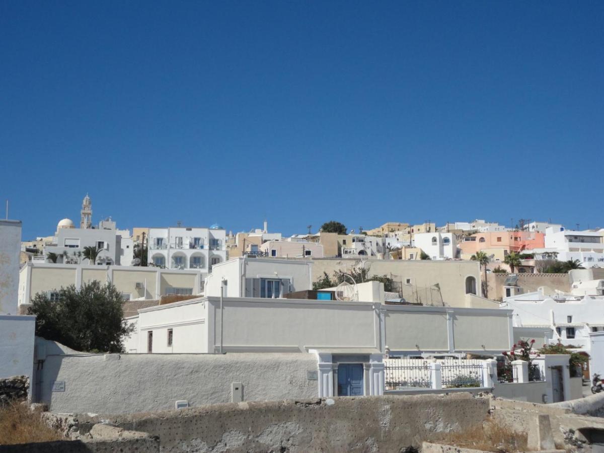 Triena Apartments Fira  Exterior foto